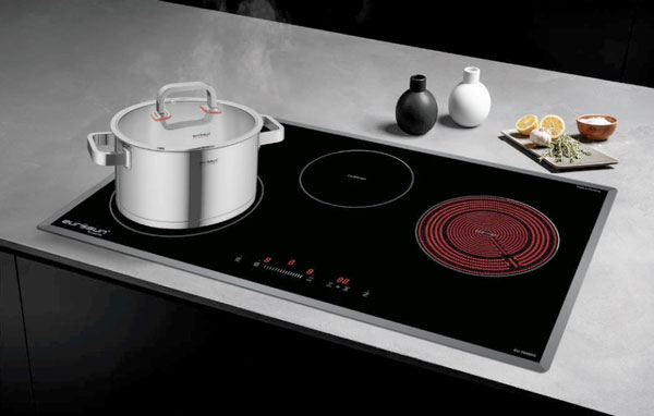 Bếp điện từ Eurosun EU-TE882G 3 vùng nấu